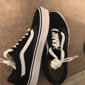 Vans black and white old skool